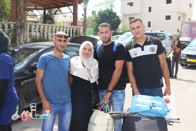 كفرقاسم -فيديو : حجا مبرور وسعيا مشكورا .. حجاج حافلة الحاج احمد الصوص تصل البلدة بسلام ودموع الفرح تغمر الجميع 